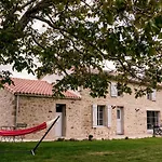 Proche Puydufou - Maison La Rouliere * Saint-Aubin-de-Baubigne