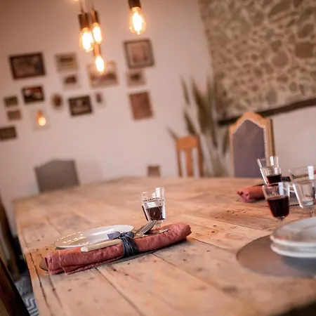 Proche Puydufou - Maison La Rouliere Vakantiehuis *