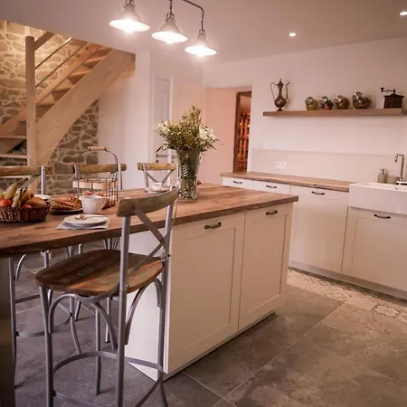 度假居 Proche Puydufou - Maison La Rouliere Saint-Aubin-de-Baubigne