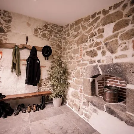 Vakantiehuis Proche Puydufou - Maison La Rouliere Saint-Aubin-de-Baubigne