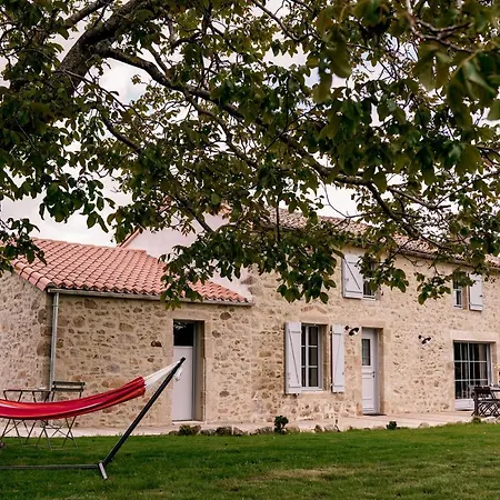 Proche Puydufou - Maison La Rouliere * Saint-Aubin-de-Baubigné