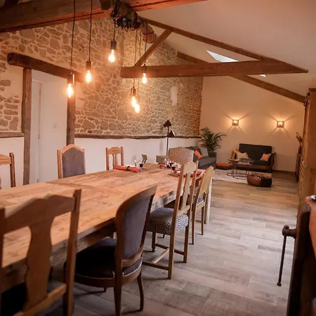 Hébergement de vacances Proche Puydufou - Maison La Roulière *