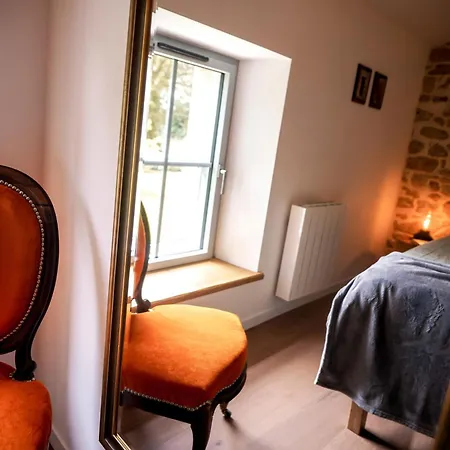 Дом отдыха Proche Puydufou - Maison La Rouliere Saint-Aubin-de-Baubigne